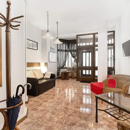 Appartamento 4 Floor Studio City Center By Renters