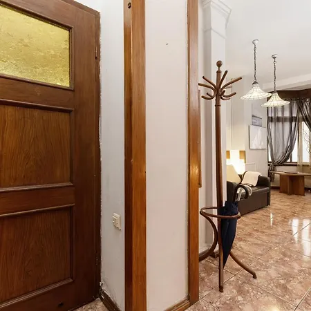 4 Floor Studio City Center By Renters Appartamento Breslavia