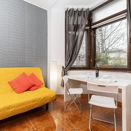 4 Floor Studio City Center By Renters *