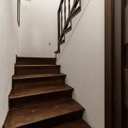 Appartamento 4 Floor Studio City Center By Renters